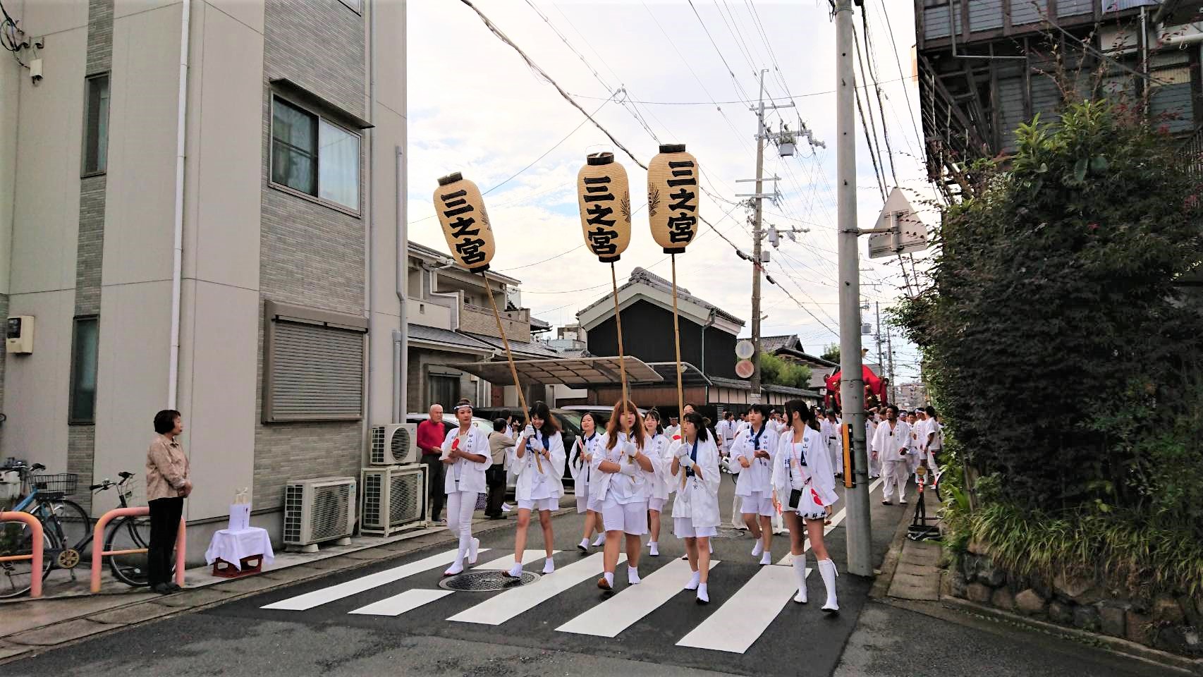 Festival at “Yamashina-Sannomiya”