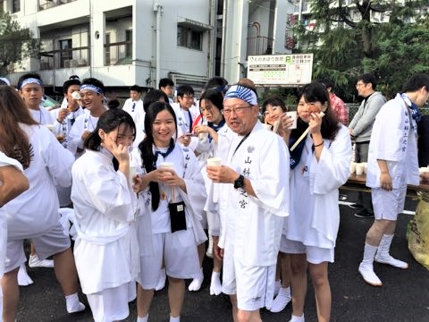 Festival at “Yamashina-Sannomiya”