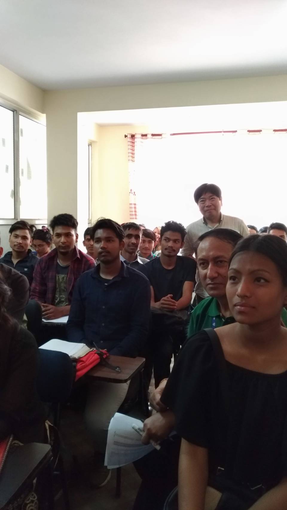 ネパール(カトマンズ)で学校説明会